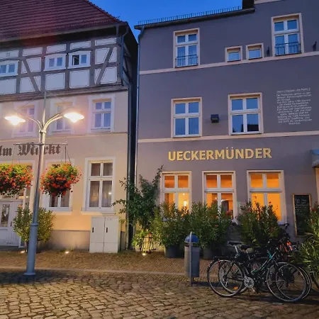 Am Markt & Brauhaus Stadtkrug Hotel
