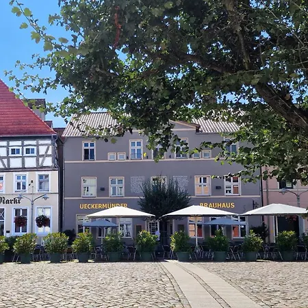Am Markt & Brauhaus Stadtkrug Hotell Ueckermünde